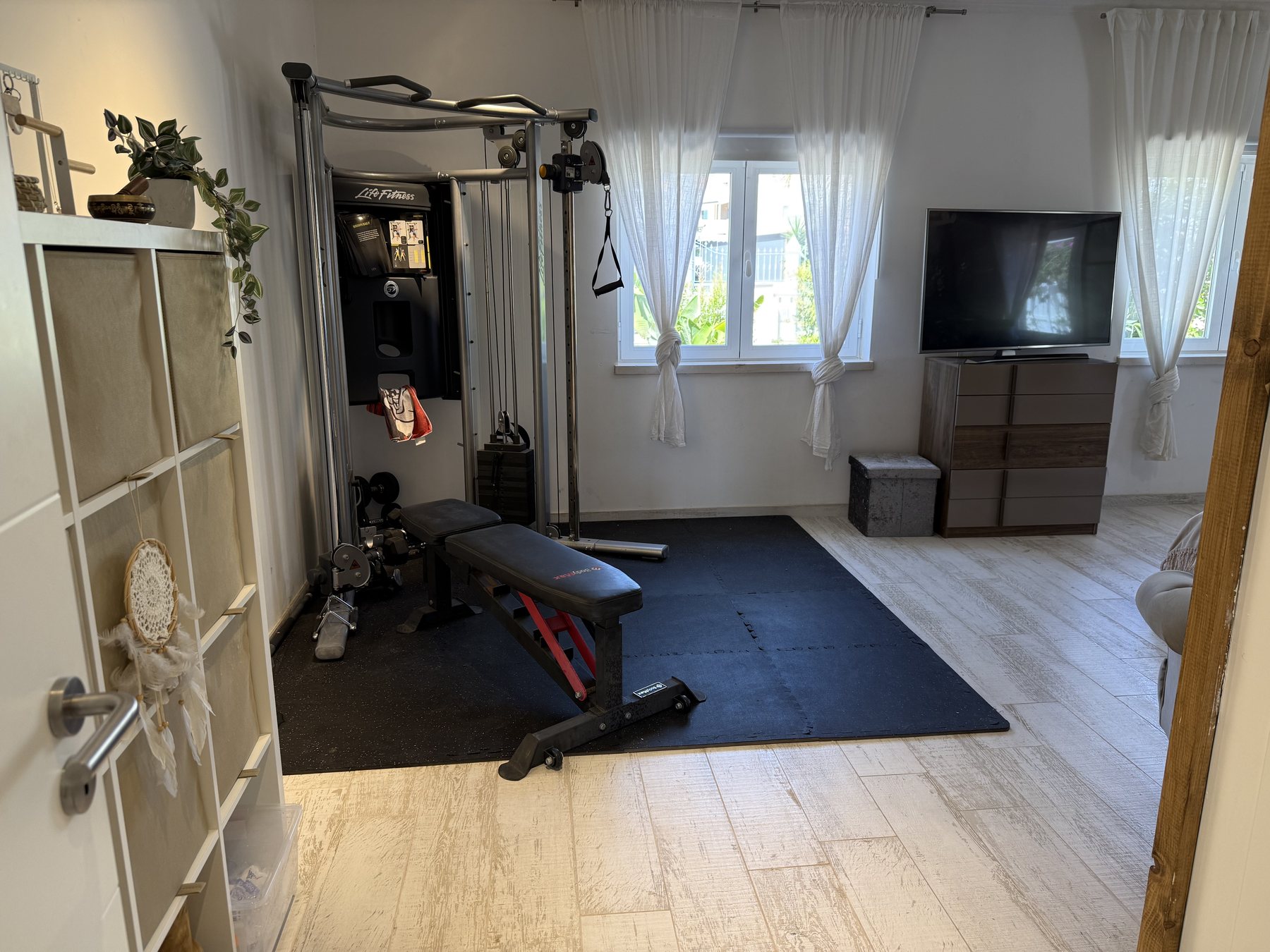 Fuseta villa — further bedroom